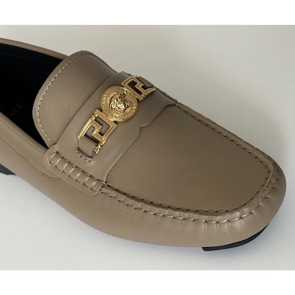 VERSACE Medusa Men's Taupe Leather Driver Shoes 7 US (40 Euro) 1009707 NIB $850 - Picture 3 of 16